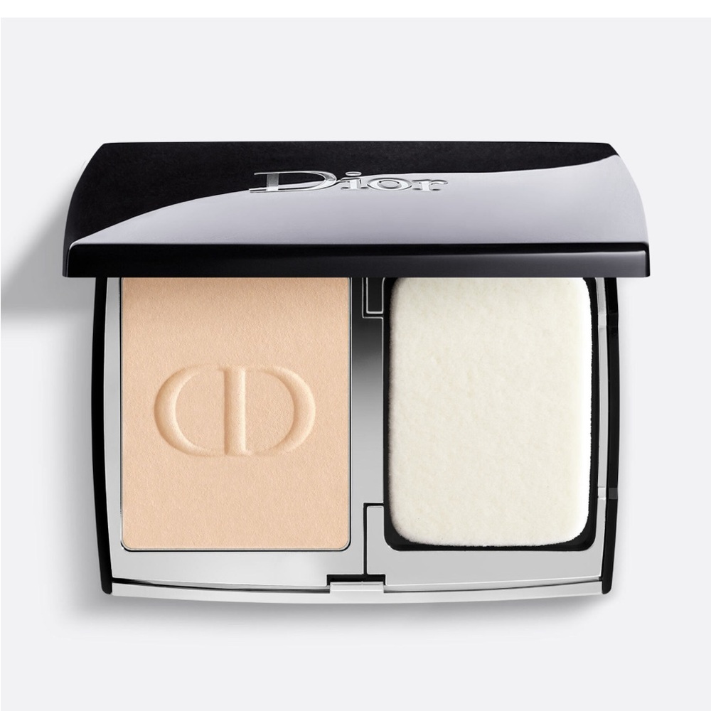 DIOR FOREVER NATURAL VELVET foundation